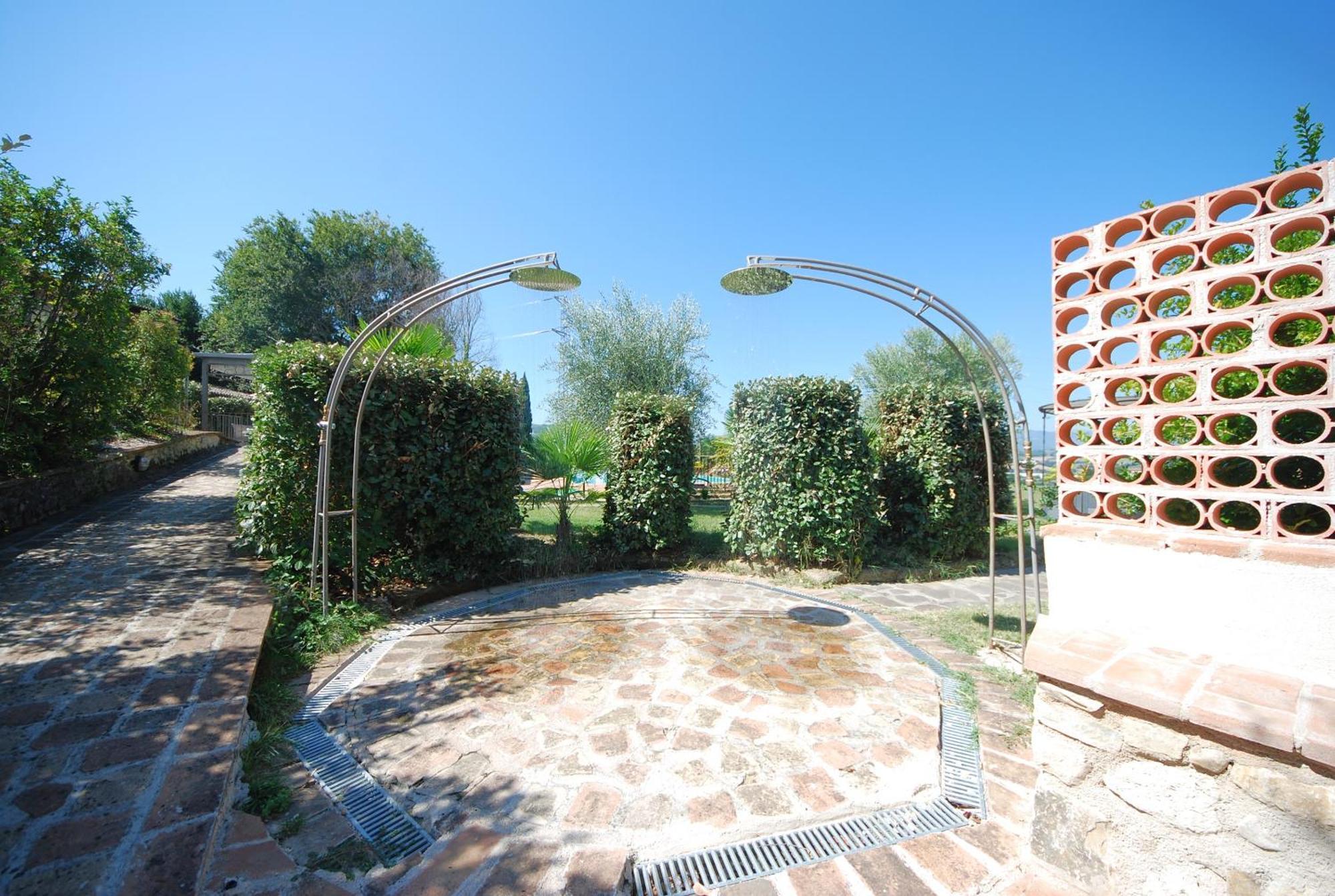 Gasthaus Spoleto By The Pool Exterior foto