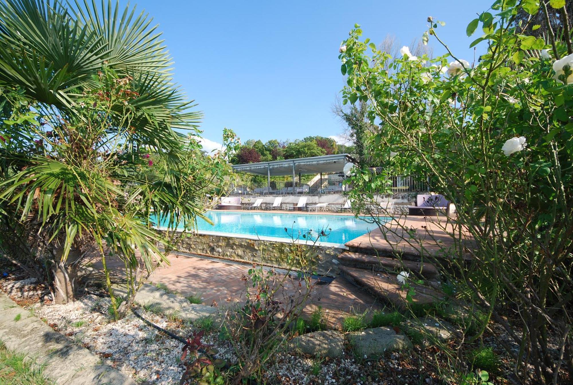 Gasthaus Spoleto By The Pool Exterior foto